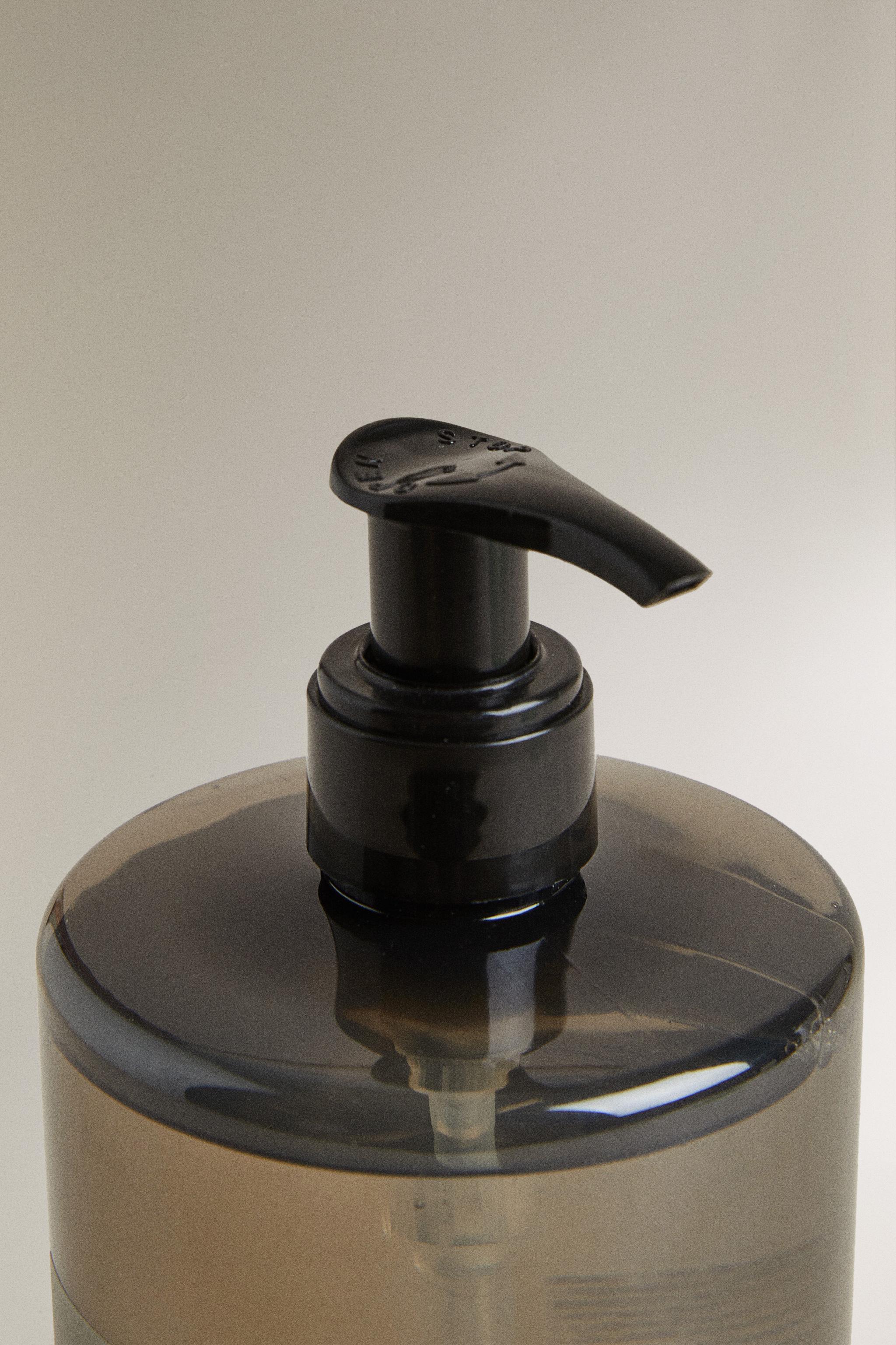 (25.36 oz) POETIC MIND LIQUID HAND SOAP